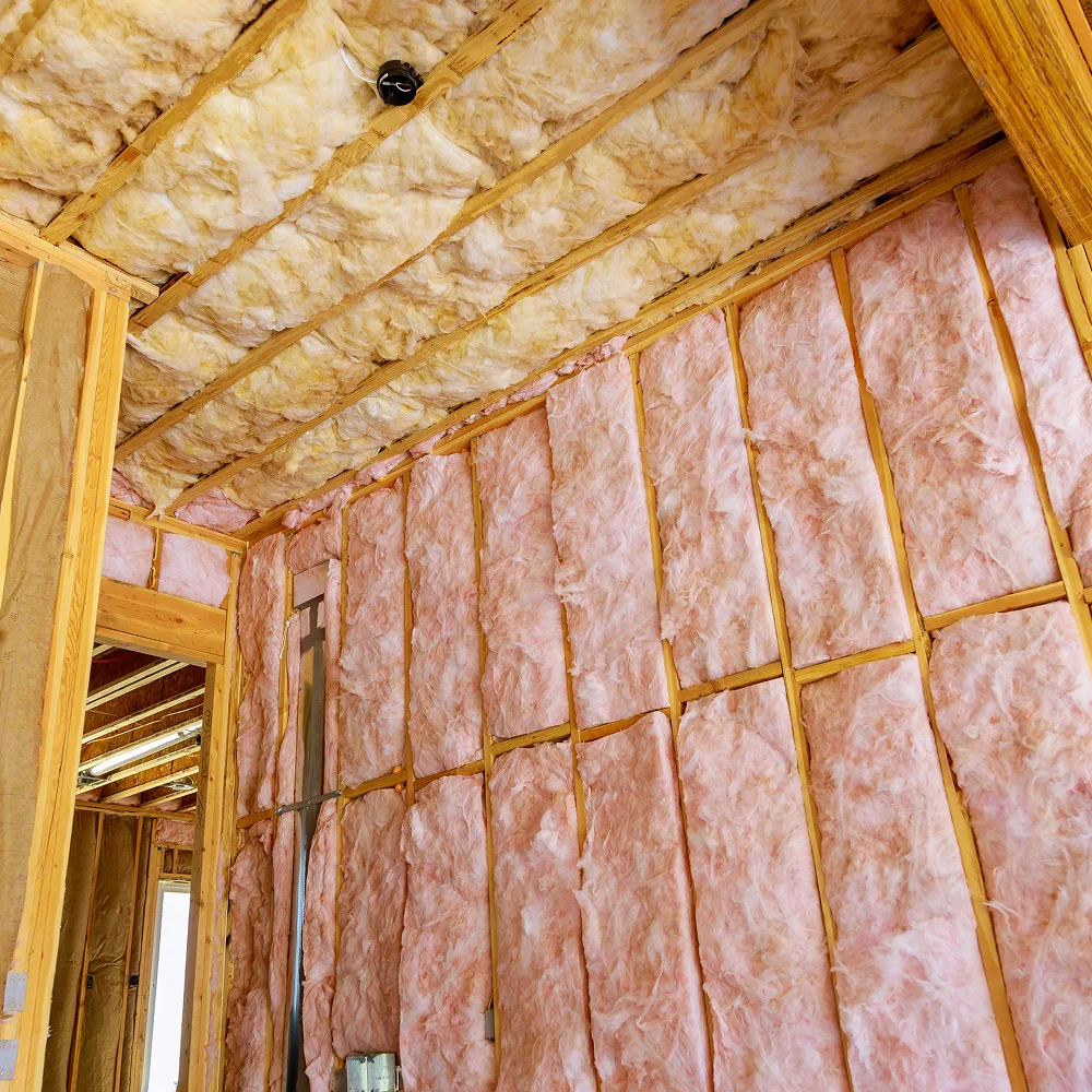 Isolation extérieure de toiture (sarking) : avantages et prix à Orveau